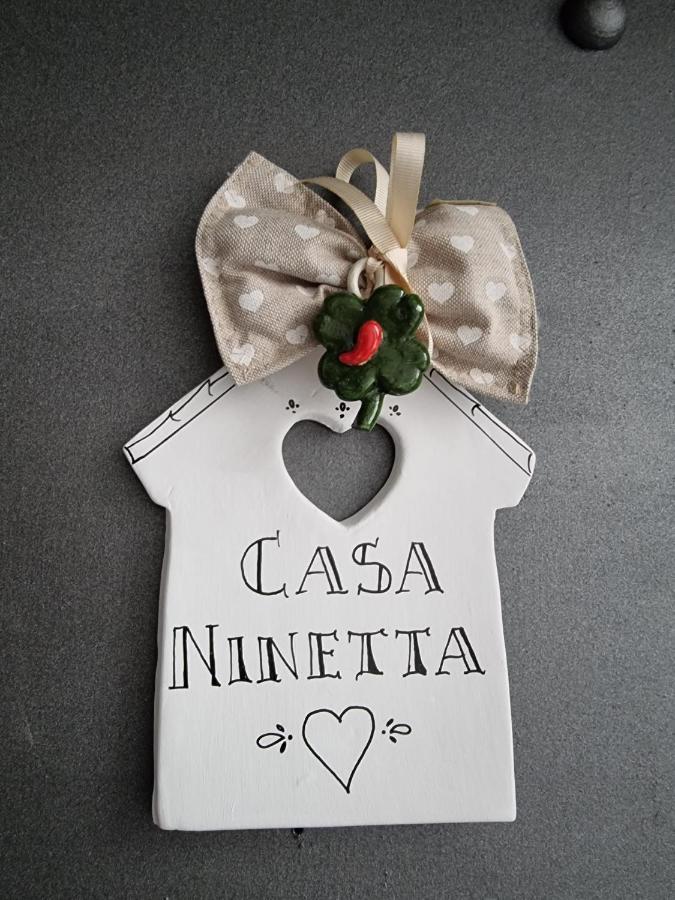 Casa Ninetta - Spaccanapoli - Il Tipico Pianterreno Della Napoli Antica! Kültér fotó