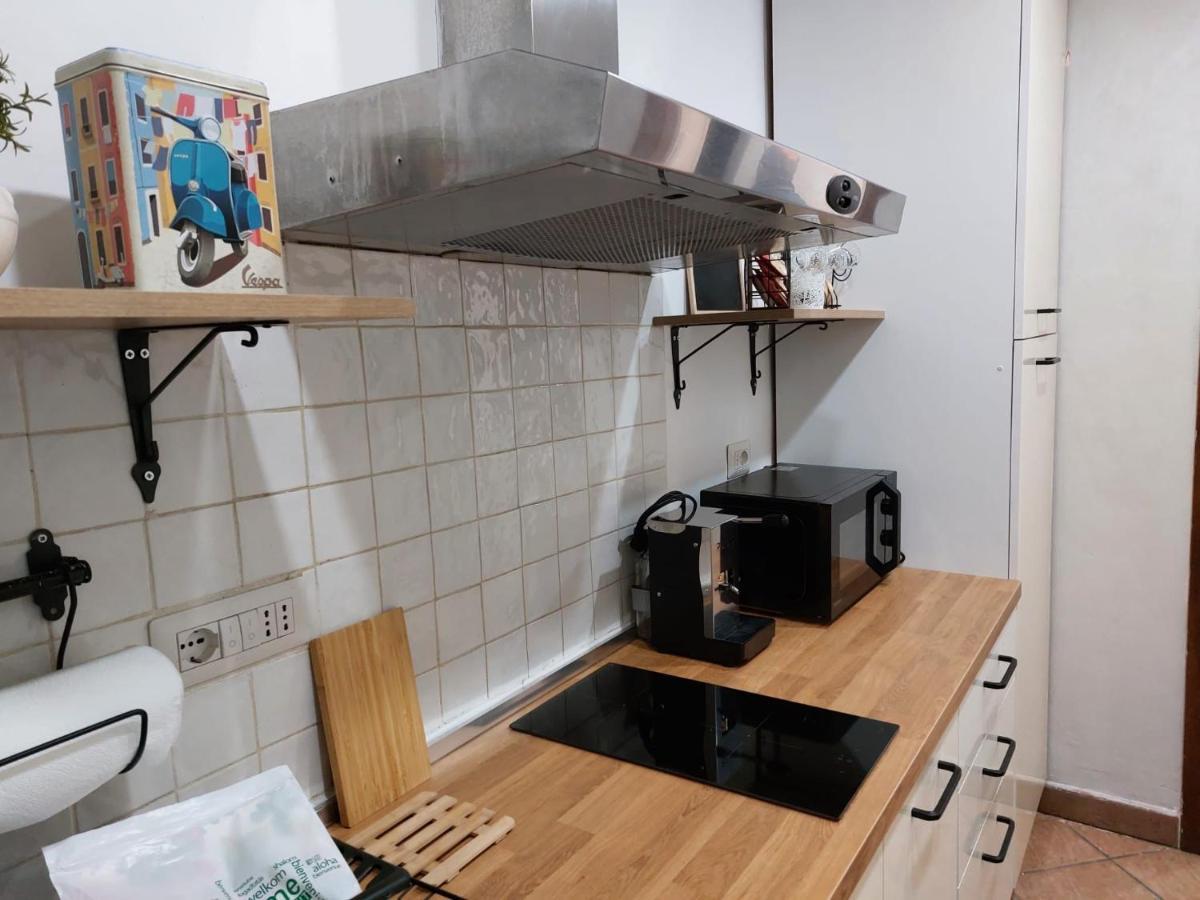 Casa Ninetta - Spaccanapoli - Il Tipico Pianterreno Della Napoli Antica! Kültér fotó